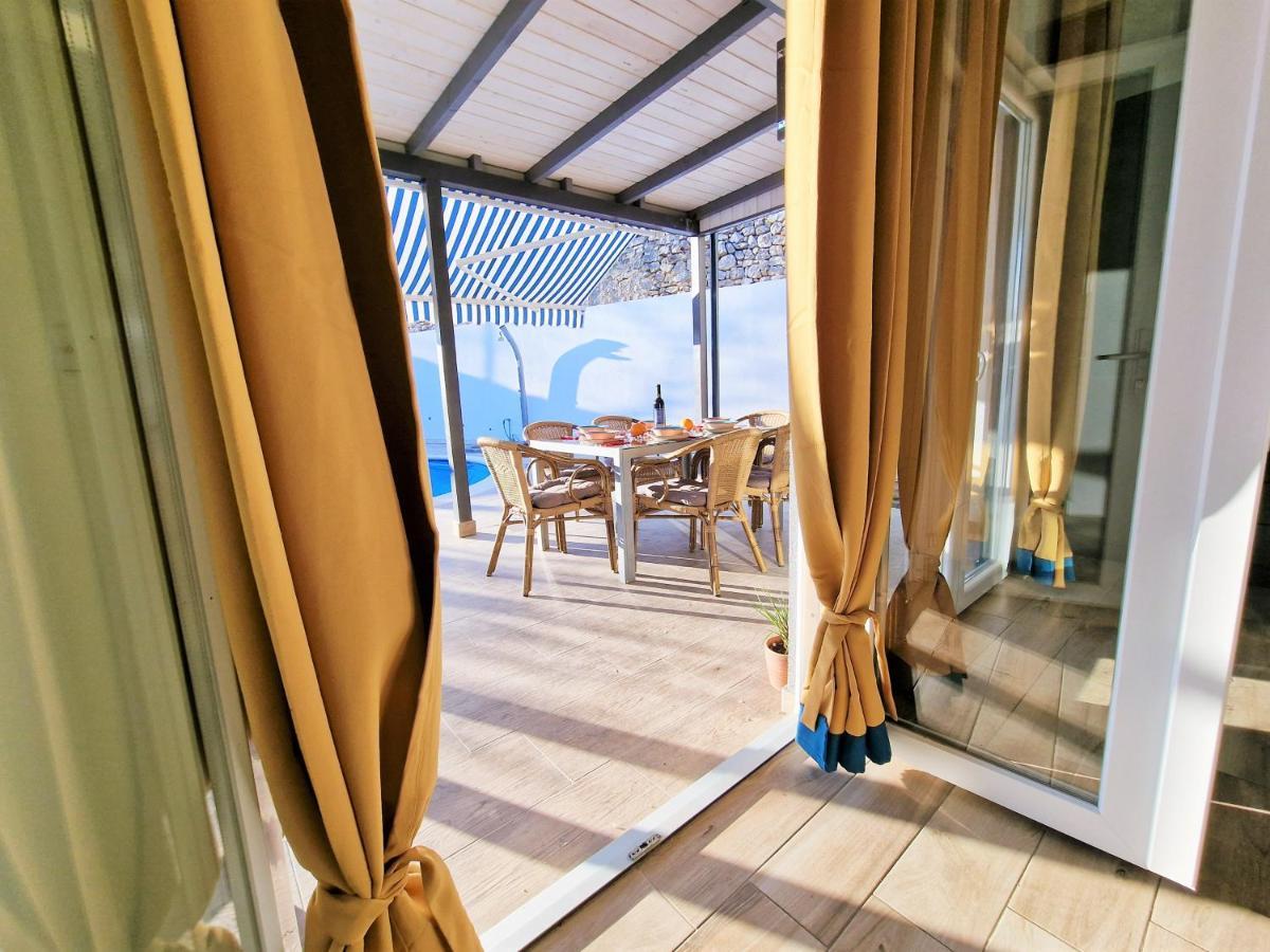 Holiday House Boost With Heated Pool Klis Dış mekan fotoğraf