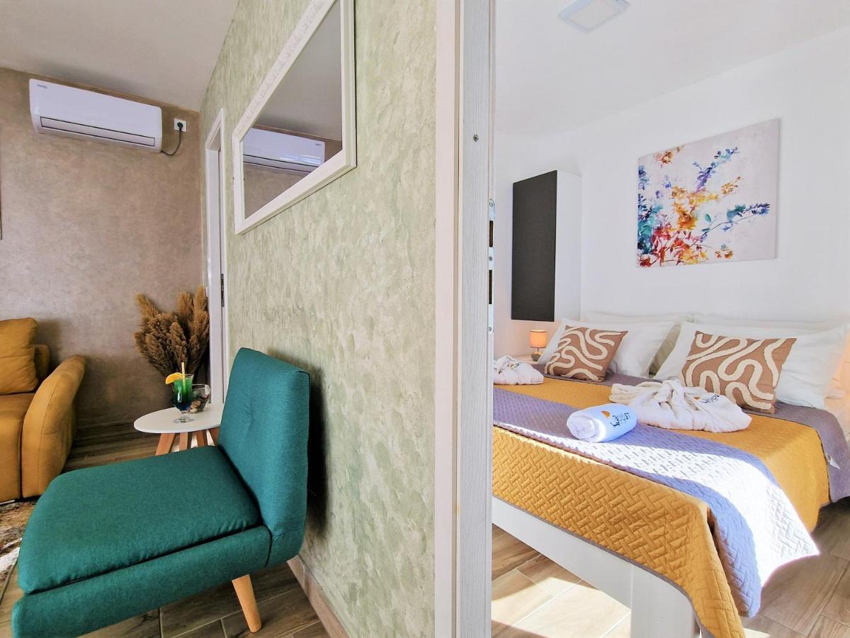 Holiday House Boost With Heated Pool Klis Dış mekan fotoğraf