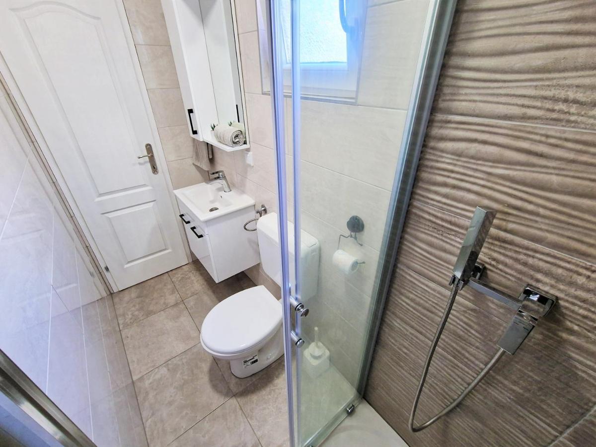 Holiday House Boost With Heated Pool Klis Dış mekan fotoğraf