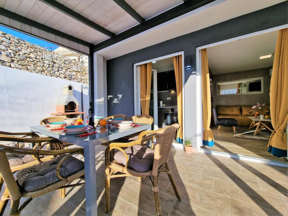 Holiday House Boost With Heated Pool Klis Dış mekan fotoğraf