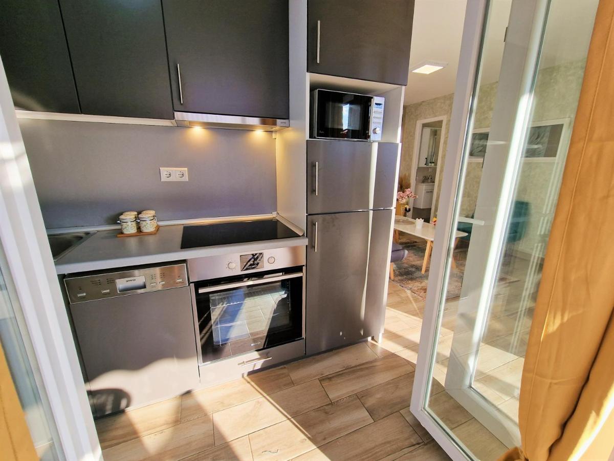 Holiday House Boost With Heated Pool Klis Dış mekan fotoğraf