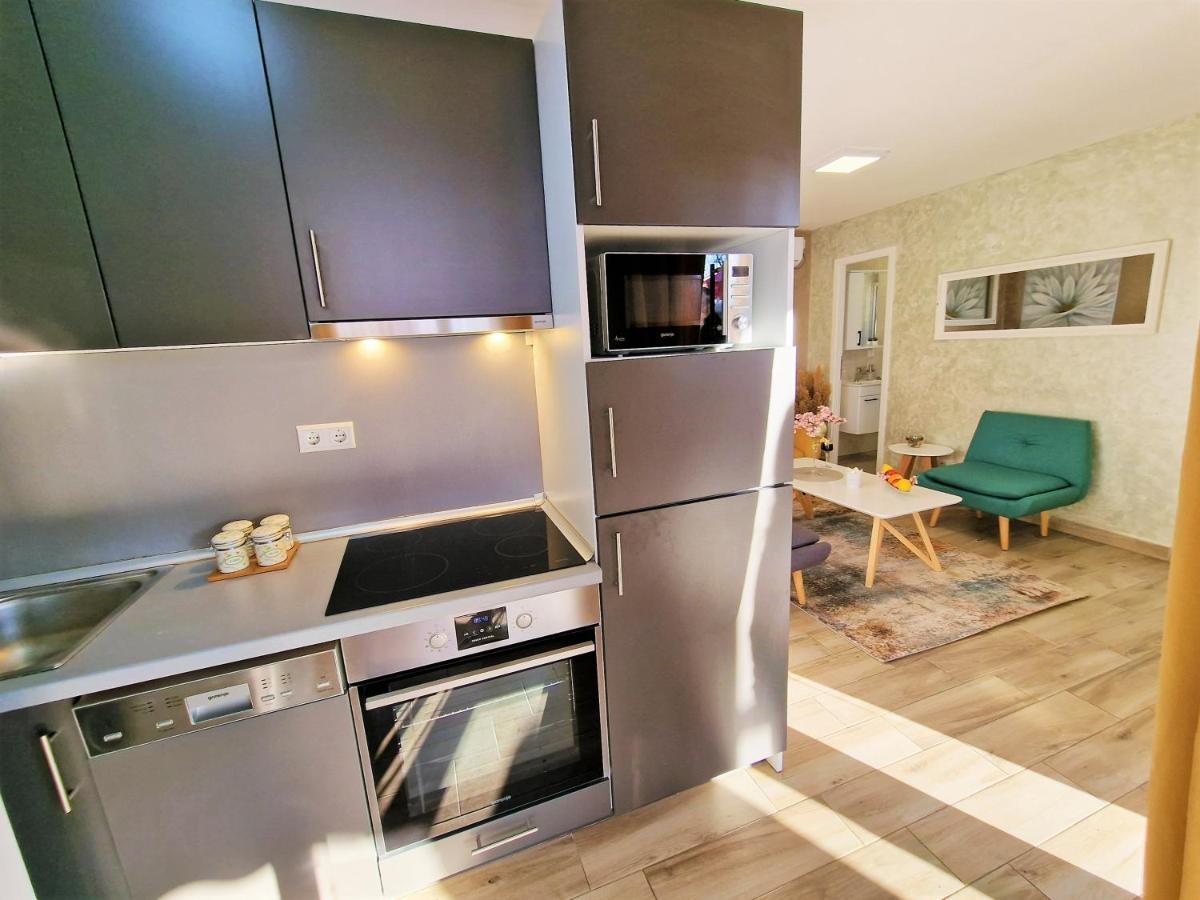 Holiday House Boost With Heated Pool Klis Dış mekan fotoğraf