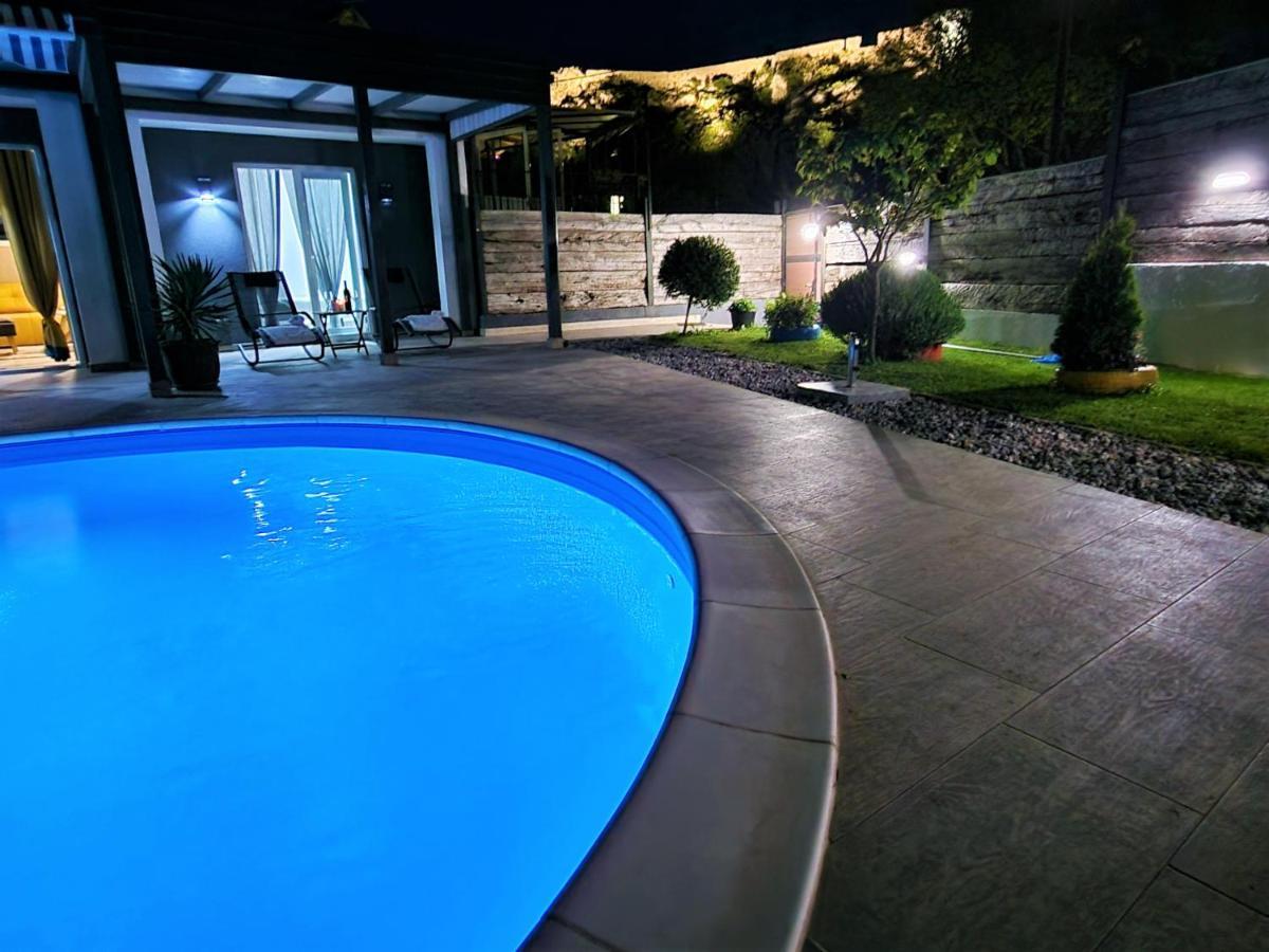 Holiday House Boost With Heated Pool Klis Dış mekan fotoğraf
